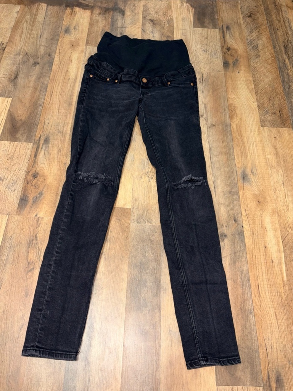 H&M Mama Maternity Black Distressed Skinny Jeans Size 2 Stretch Over-Belly